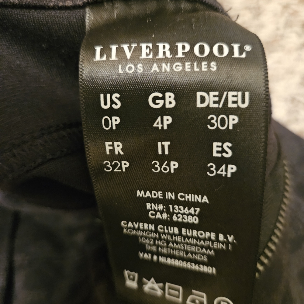 Liverpool Black Leopard Skinny Jeggings - Picture 9 of 12